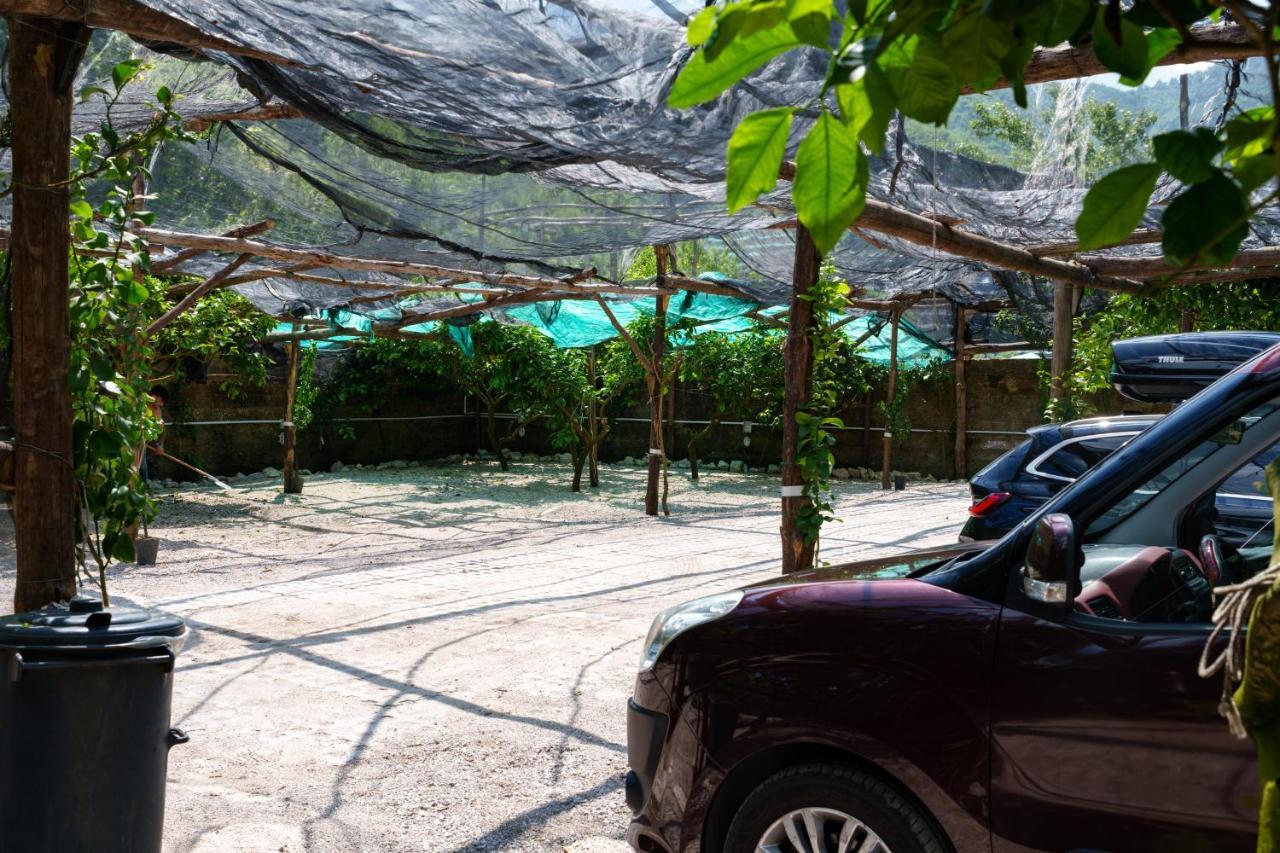 Montagnella Relax Bed & Breakfast Maiori Bagian luar foto