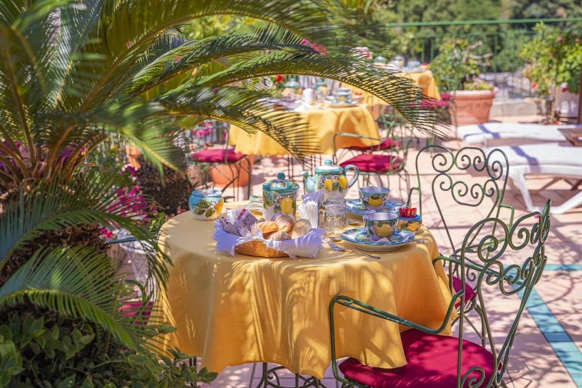 Montagnella Relax Bed & Breakfast Maiori Bagian luar foto